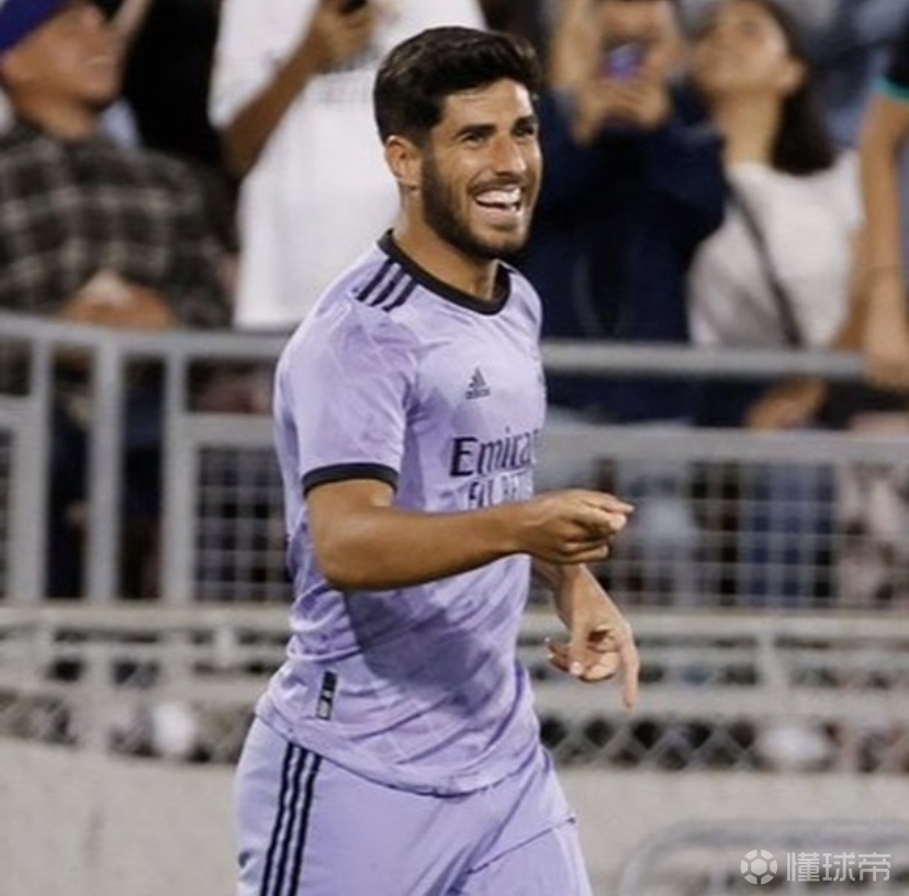 凯恩赛后谦逊发言登热搜,阿森纳血战皇家马德里引发热议 凯恩赛后谦逊发言登热搜,阿森纳血战皇家马德里引发热议