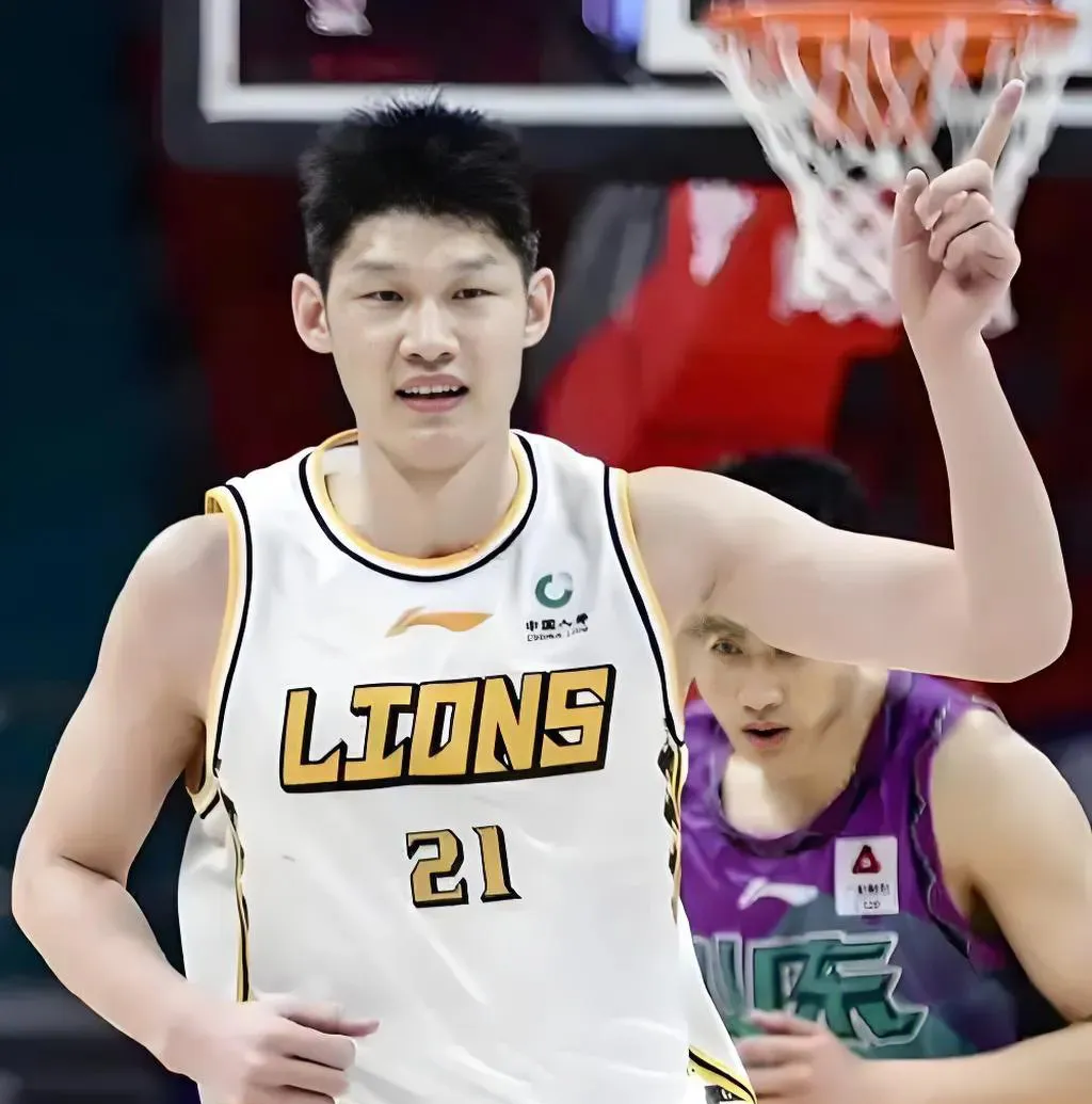 关于胡金秋手感滚烫,带领广厦男篮险胜洛杉矶快船,赛后一句话霸气侧漏的信息